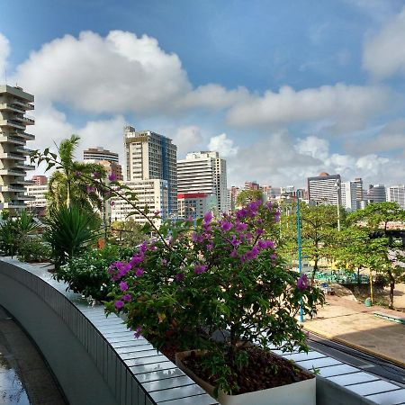 Apt. Em Hotel Na Av. Beira Mar Em Fortaleza Екстер'єр фото